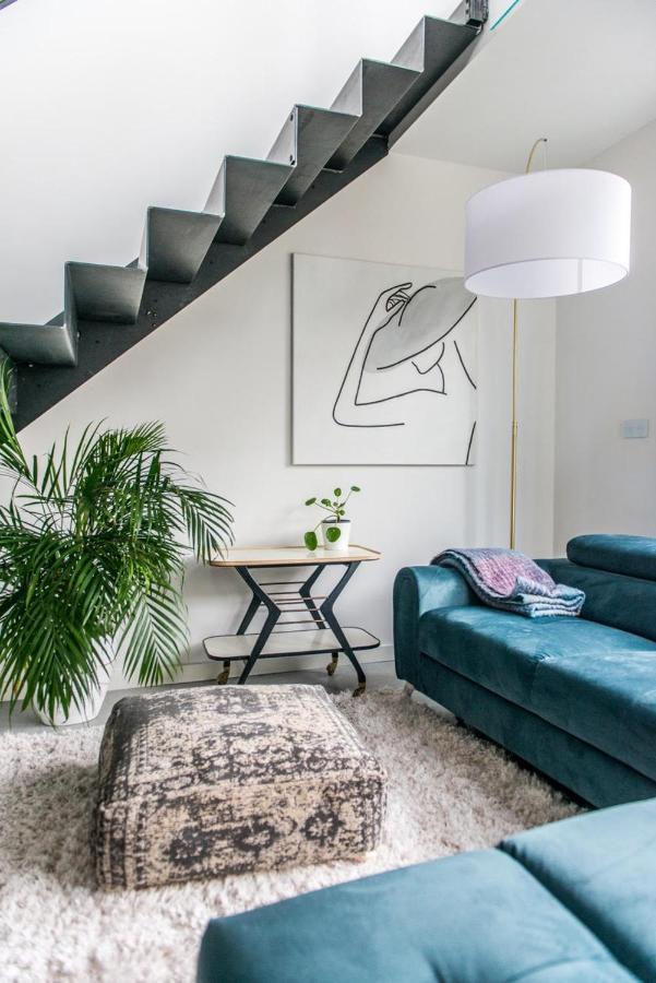 Hedo & Art Loft - Old Town Apartment พอซนาน ภายนอก รูปภาพ